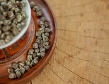 Load image into Gallery viewer, Jasmine Pearls